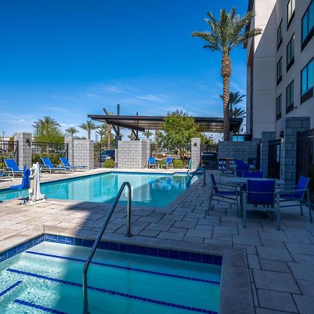 Holiday Inn Express & Suites - Gilbert - Mesa Gateway Airport Εξωτερικό φωτογραφία